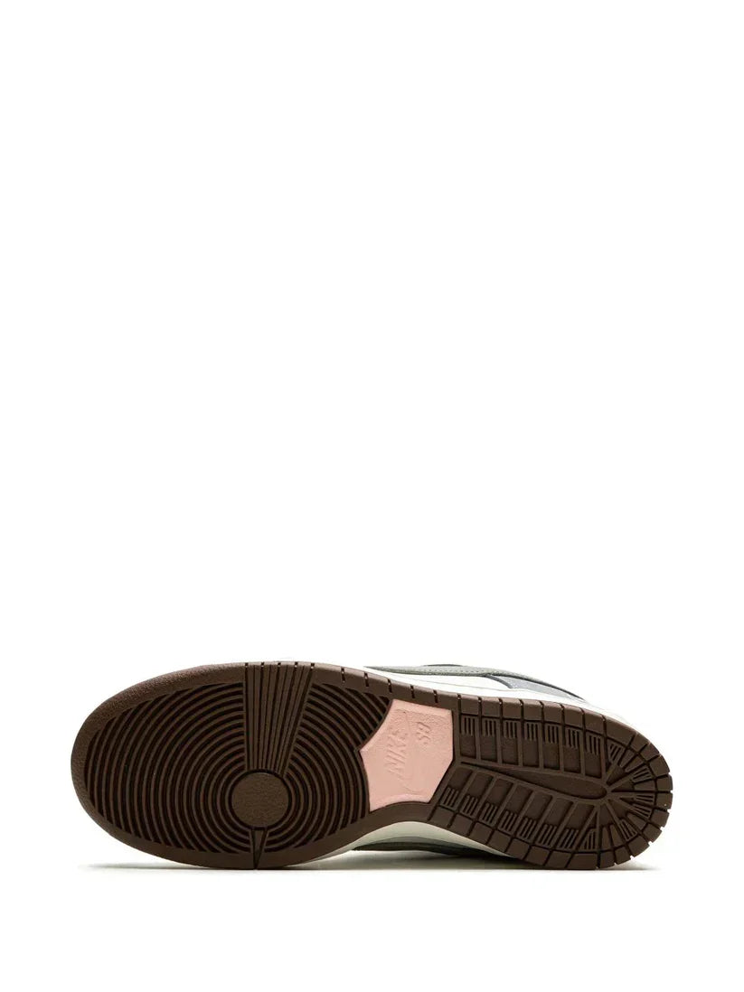 Nik.e Sb Dunk Yuto Horigome Suede Grey Semi UA