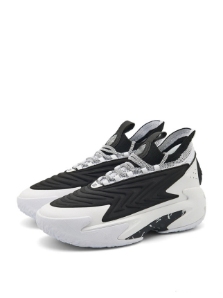 Underr Armourr Curry 13 Basketball