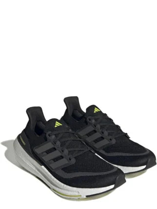 adidass ultraboost 23 black light