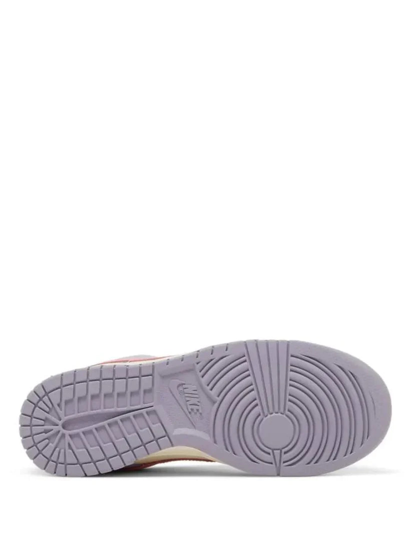 NI.KE SB DUNK LOW INDIGO HAZE