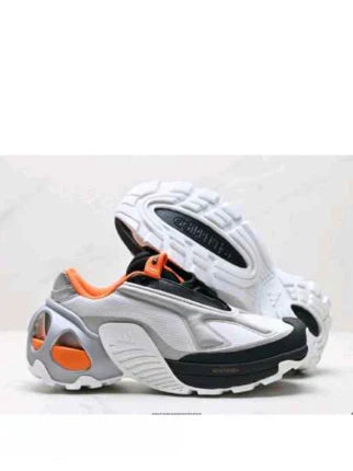 Adidass Wonder Runner Grey Black
