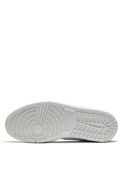 Nike Air Jordan Retro 1 Low Paris