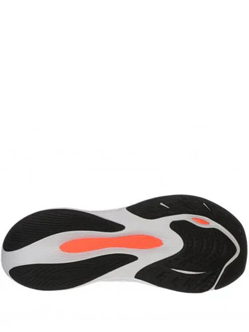 New Balance FuelCell Propel V4