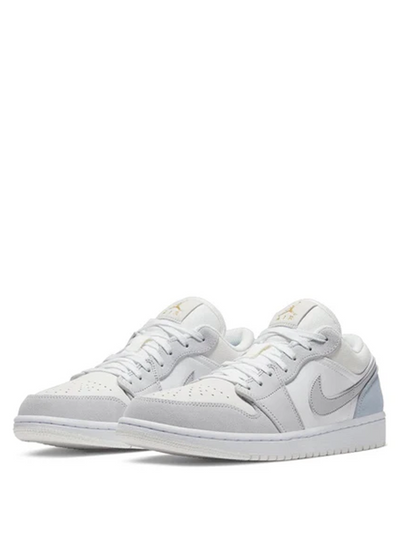 Nike Air Jordan Retro 1 Low Paris