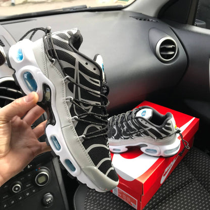 Nike AirMax Plus Lace Toggle Black Grey