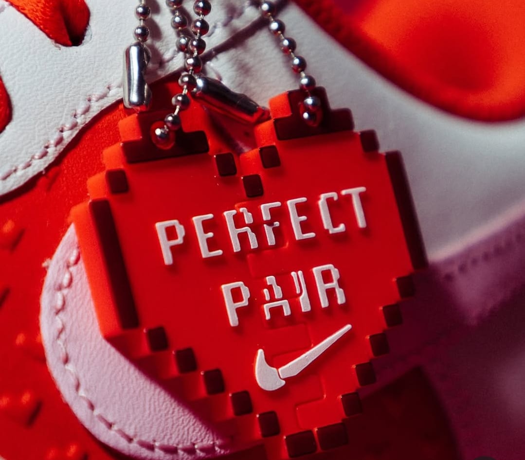 Nikee AirForce 1 Low Women S Valentine Fix"