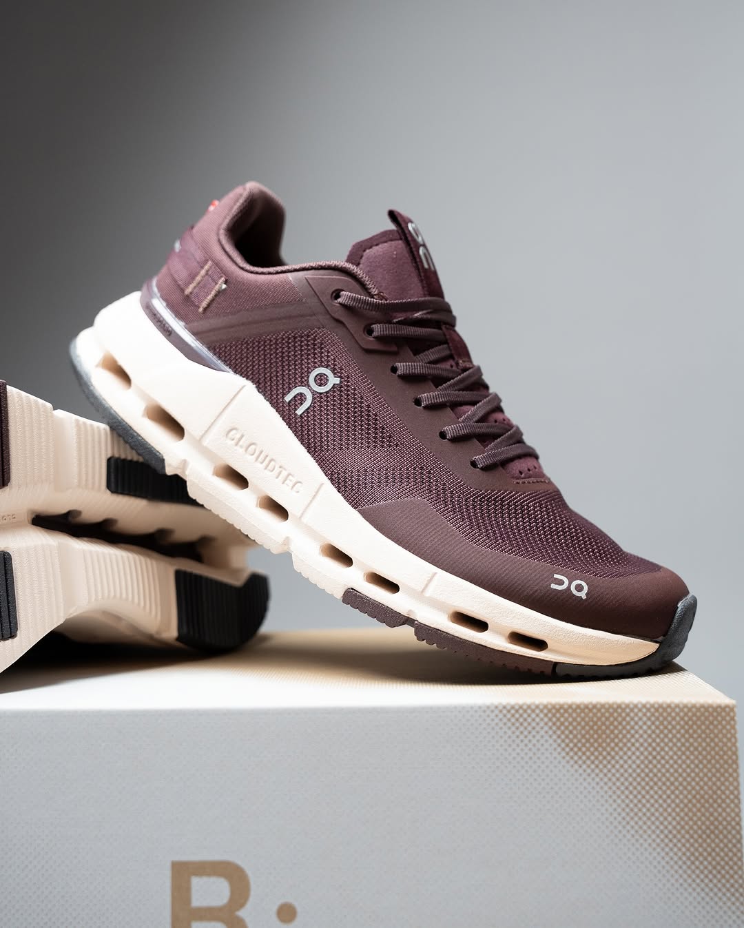 On Cloudnova Form Mulberry Dew