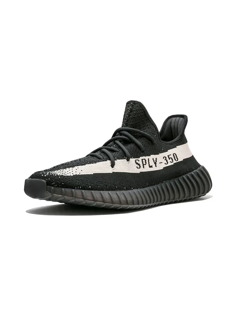 Adida s Yeezy 350 V2 Oreo SEMI UA