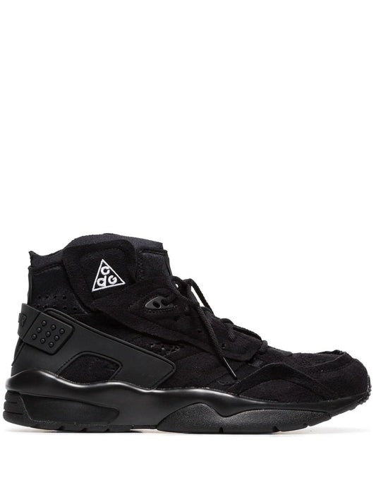 .Nikee acg air mowabb black