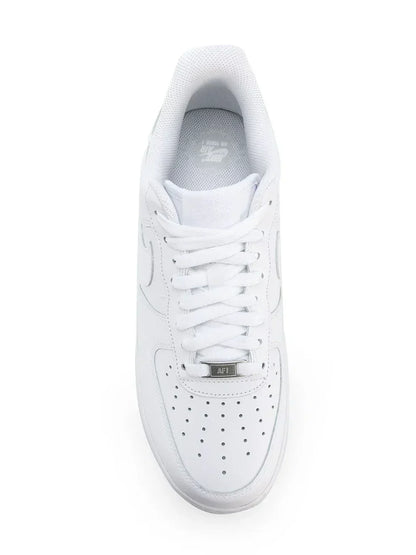 Airforce 1 low Triple White With carry bag