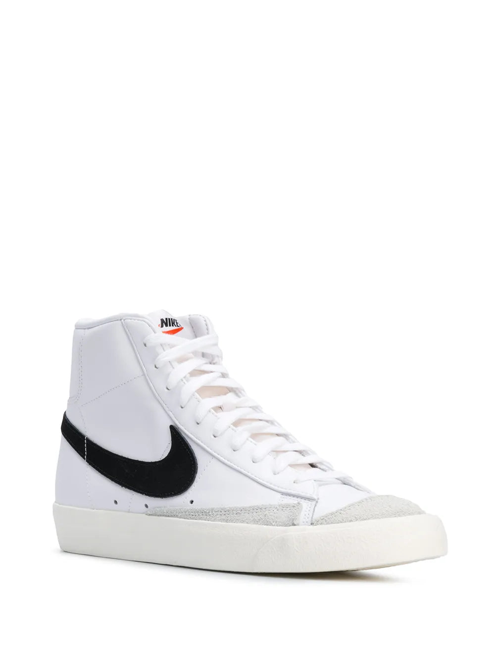 nikee blazer mid 77 vintage white black
