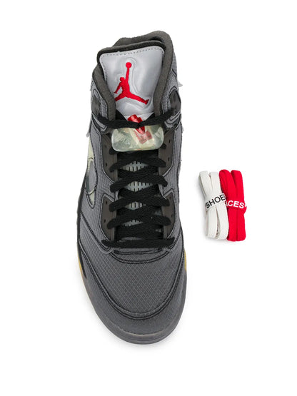 AIR JORDAN RETRO 5 OFFWHITE