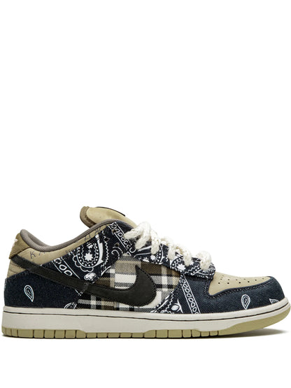 Travis Scott Bandana X SB Dunk