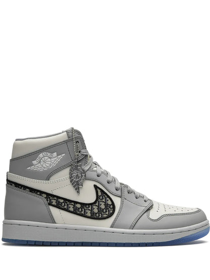 NIK AIR JORDAN RETRO 1 X DIo ii.R HIGH SEMI UA