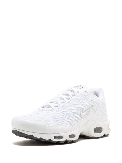 Nikee Airmax TN Plus Triple white