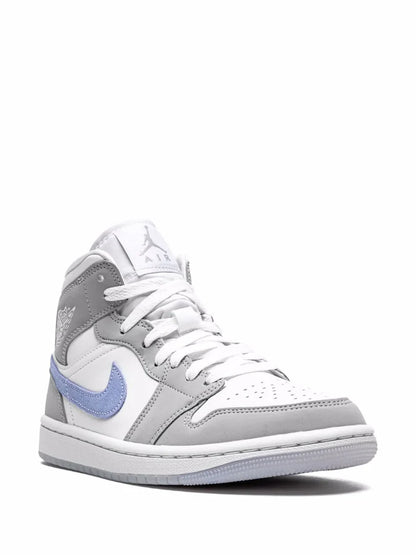 nikee jordan retro 1 mid WOLF GREY for her