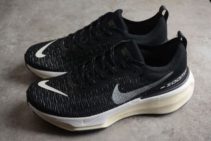 Nike Zoomx Run 3 INVINCIBLE BLACK