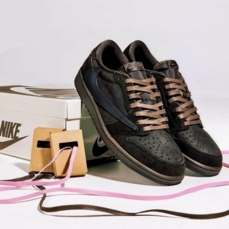 Travis Scott x Air Jordan 1 Low SP Velvet Brown