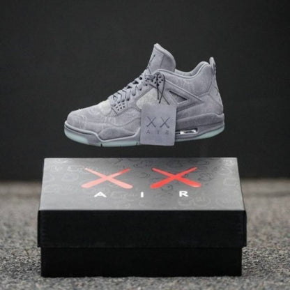 Jordan Retro 4 Kaws Cool Grey Glow In Dark Semi UA