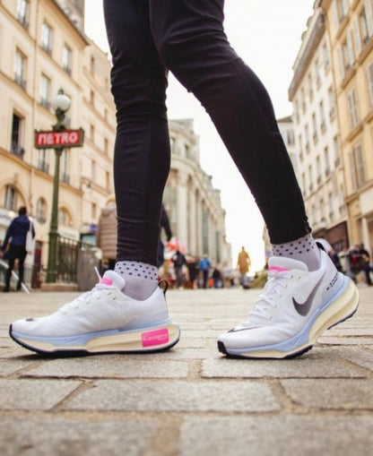 nike zoom x run 3 INVINCIBLE