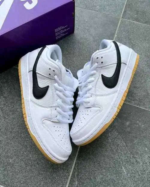 Nike SB Dunk Low WHITE GUM