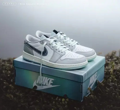 Nike Air Jordan Retro 1 YEAR OF SNAKE