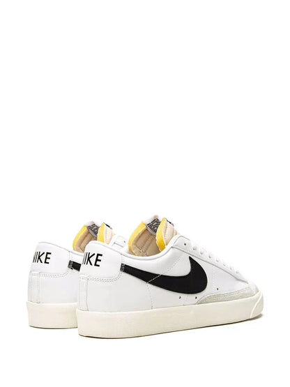 nikee Blazer 77 Low Vintage White-black