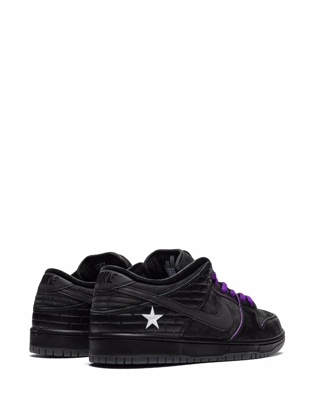 Nike SB Dunk Low