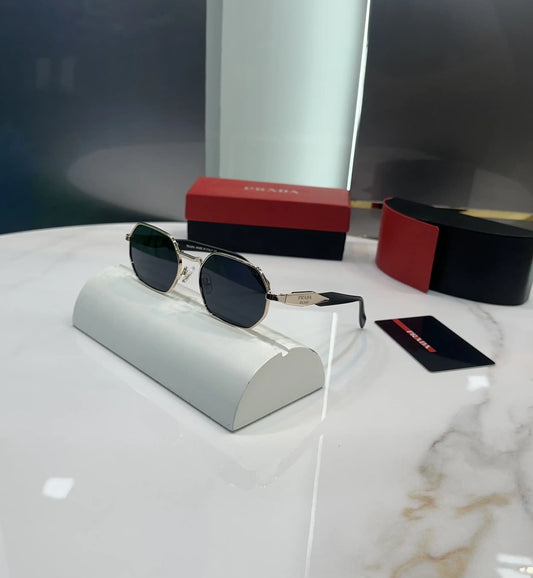 Pr_adA Gold Black Premium Shades 187