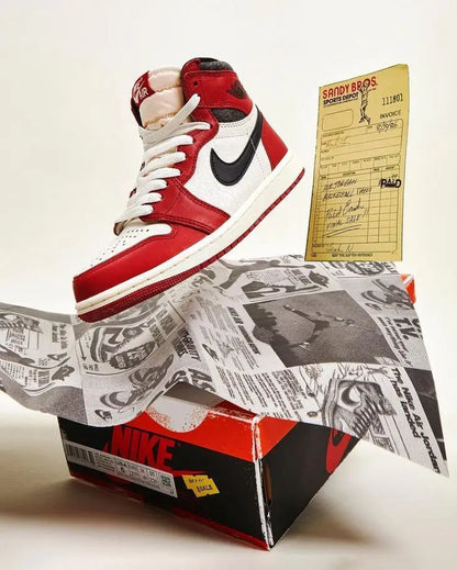 Nike Air Jordan Retro 1 High Lost And Found With POWDER SOLE OG BOX YELLOW BILL