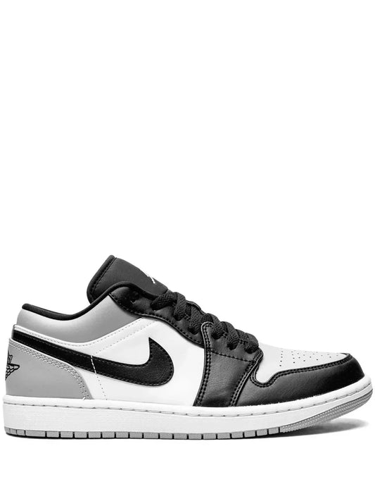 Nikee Air jordan 1 low shadow toe