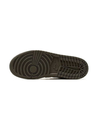 AIR JORDAN RETRO 1 travis scott LOW REVERSE MOCHA