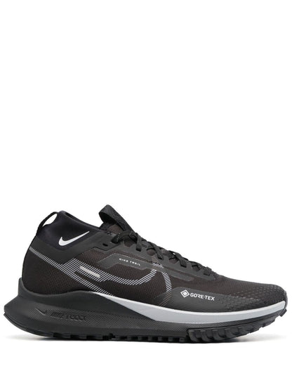 Nikee Pegasus trail 4 Goretex