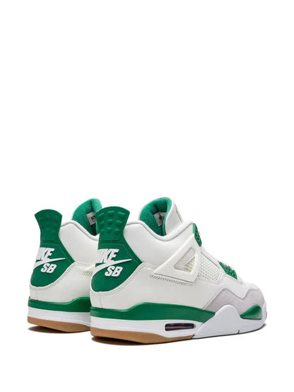 NIK_E JORDAN RETRO 4 PINE GREEN FIX