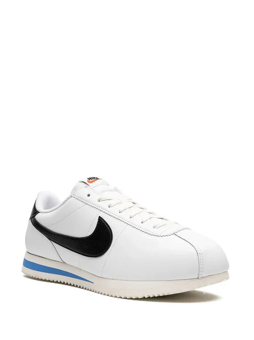 Nik.e Cortez TXT White Blue