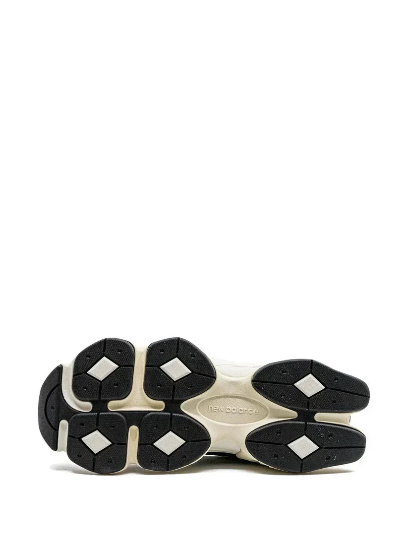 NE.W BALANCE 9060 BLACK WHITE