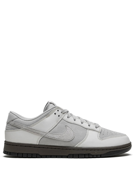 NIK.E SB DUNK LOW IRONSTONE