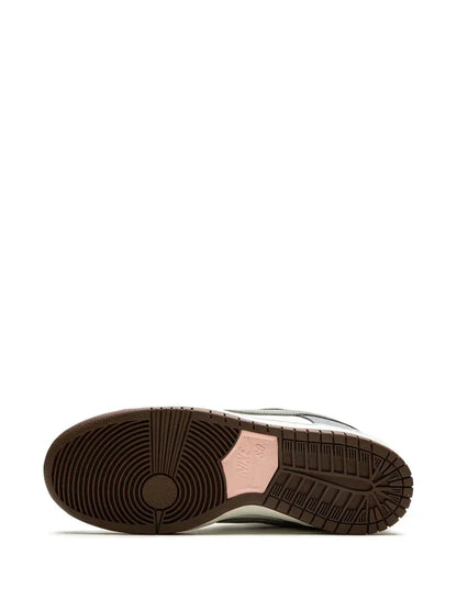 Nik.e Sb Dunk Yuto Horigome Suede Grey Semi UA