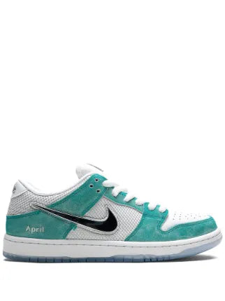 Nik_e April Skateboards X Sb Dunk Low Turbo Green Fix