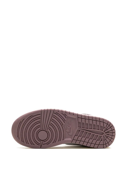 Nikee Air Jordan Retro 1 Pony Smokye 394