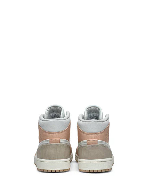 .Nik_ee Air Jordan Retro 1 Mid Milan fix