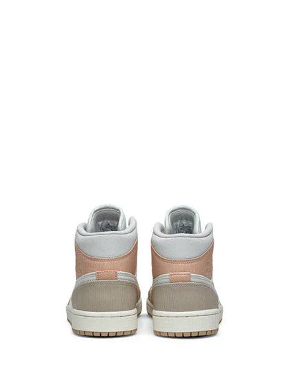 .Nik_ee Air Jordan Retro 1 Mid Milan fix