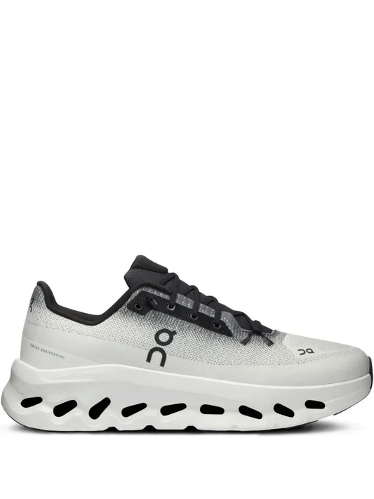 ON CLOUD TILT 2 0 BLACK IVORY 166