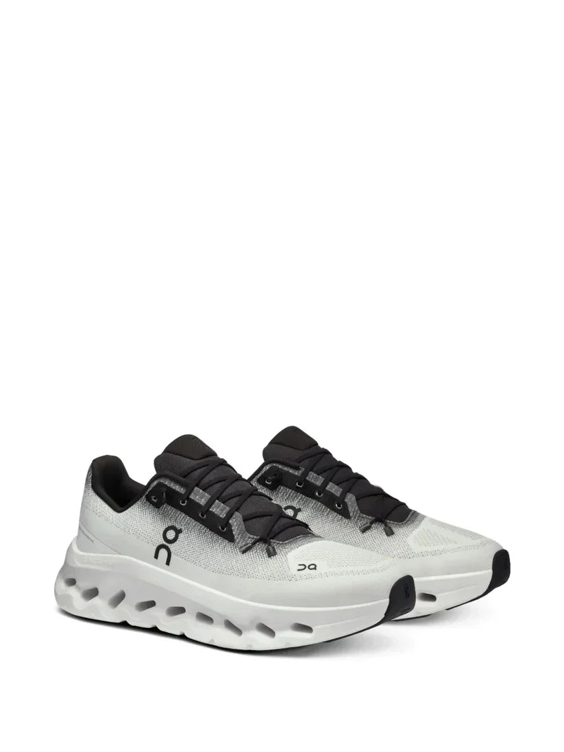ON CLOUD TILT 2 0 BLACK IVORY 166