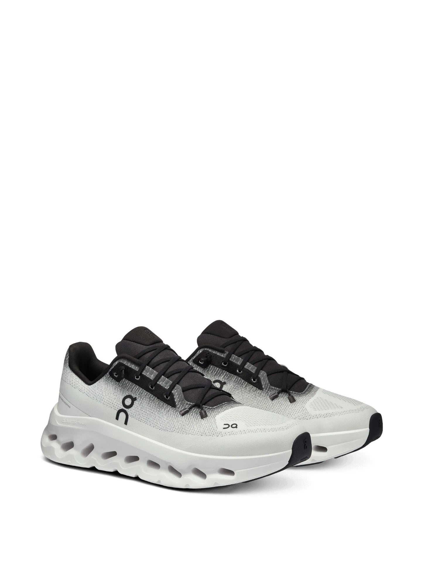 On Running Cloudtilt White Black Ivory 900