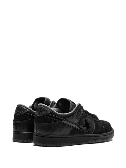 NIKE SB DUNK LOW DUCK FEATHER BLACK UNIVERSITY OREGON
