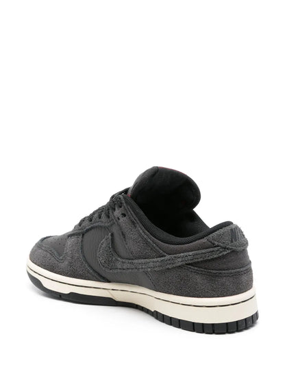 Nikee dunk low medium ash