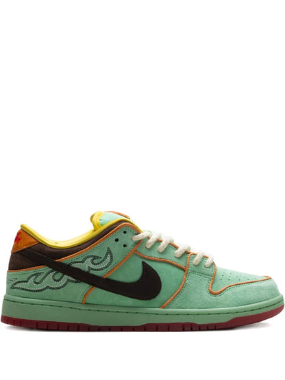 Nikee SB Dunk Low QS Black Rodeo Tourmaline