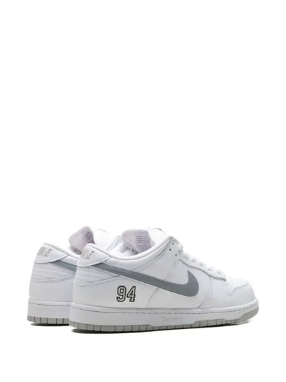 NI.KE SB DUNK LOW SUPREME 94 FULL WHITE