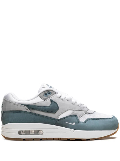 Nikee Airmax 1 Swoosh Low Poly 224
